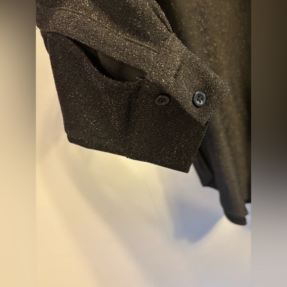 White Fox Boutique Elegant Black blouse - Picture 2 of 6